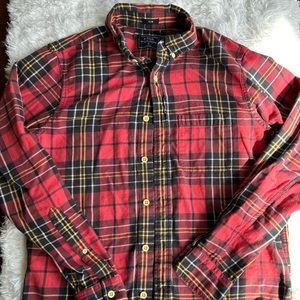 Abercrombie & Fitch • Medium • Red Plaid